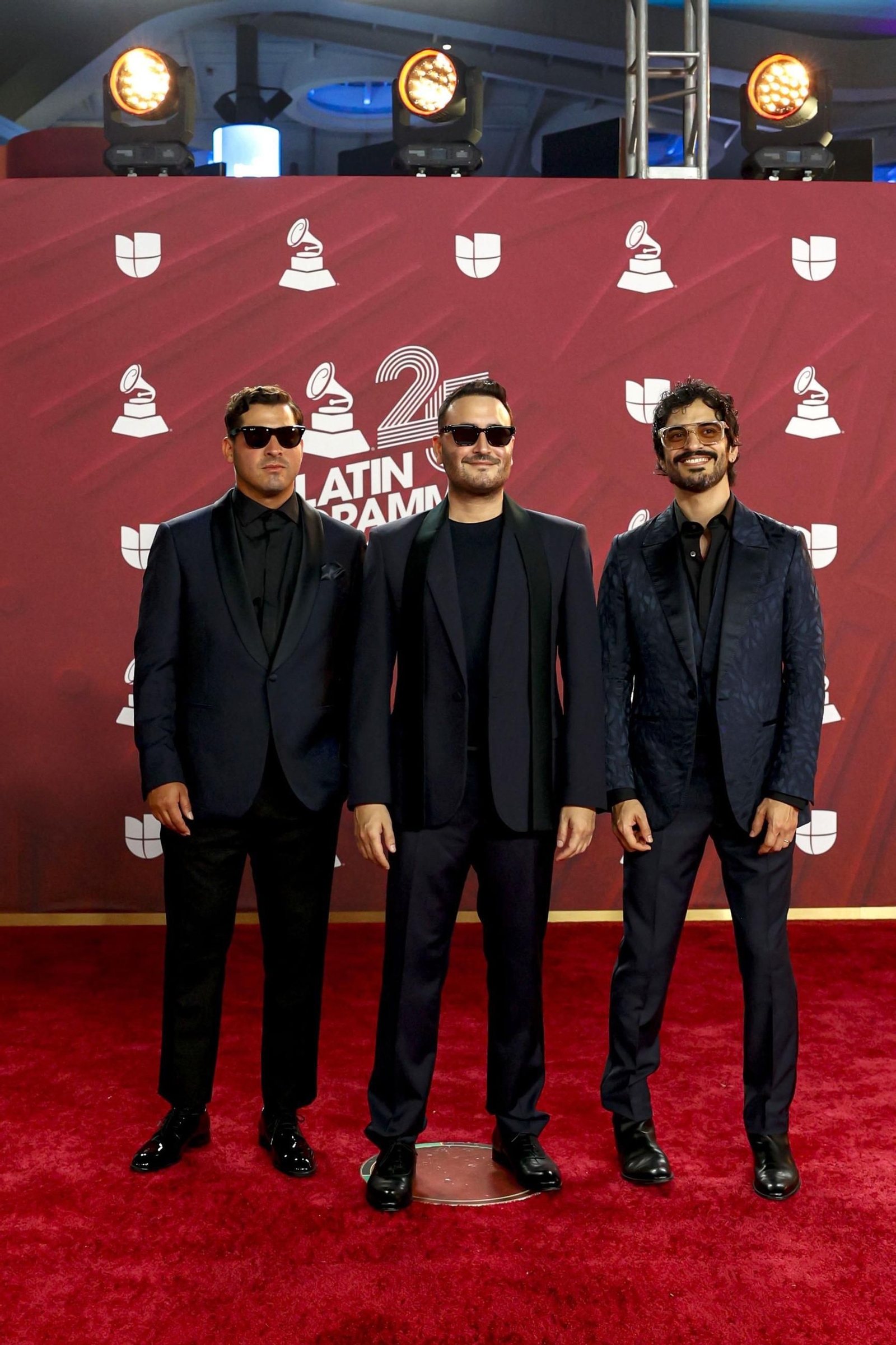 Todos los famosos, tendencias y curiosidades en la alfombra roja de la 25 edición de los Grammy Latinos