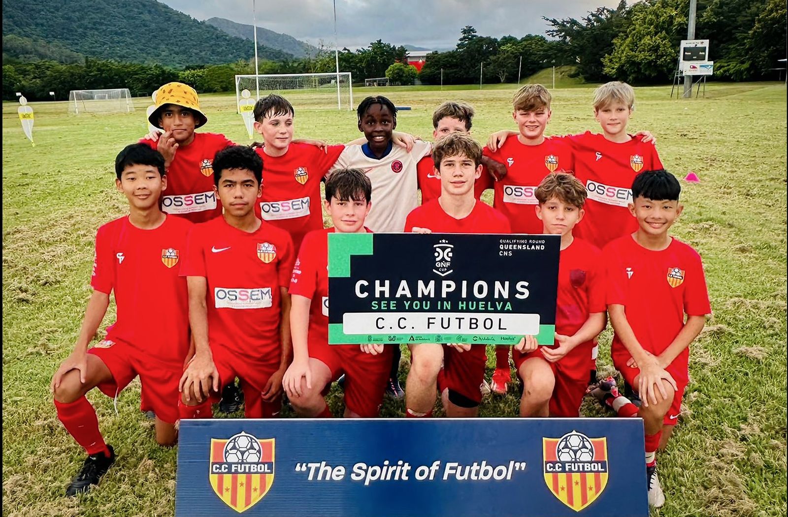 El CC Futbol tras conseguir su pase a la fase final de la Gañafote Cup.