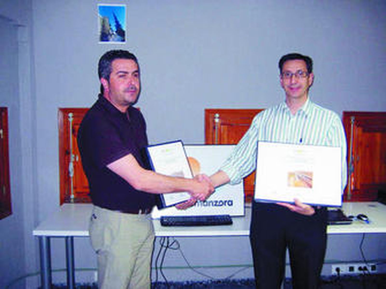 Momento de la entrega del proyecto Vía Verde.