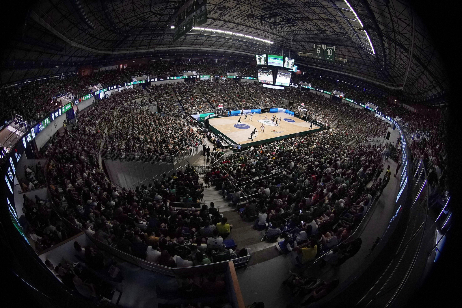 Perspectiva del Carpena durante un partido de esta temporada.