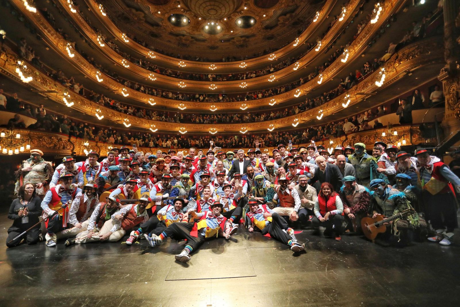 En la imagen, varios grupos punteros gaditanos tras su actuación en el Liceo de Barcelona la pasada primavera.