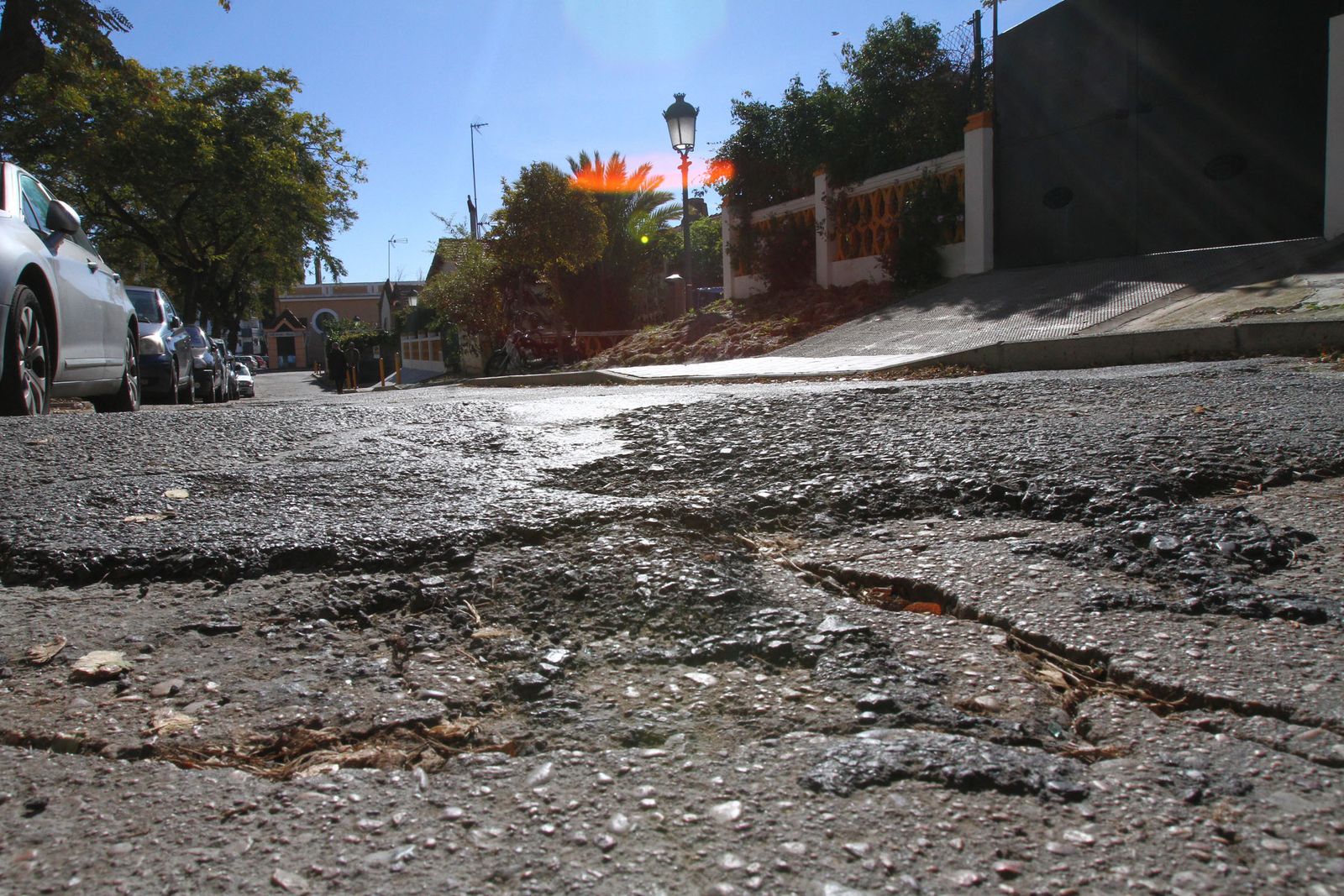 Una calle en mal estado.