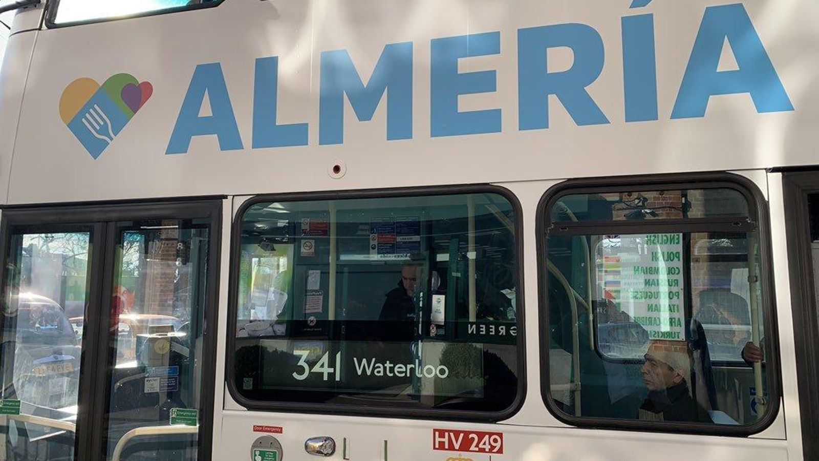 Imagen del autobús que circula por las calles de Londres