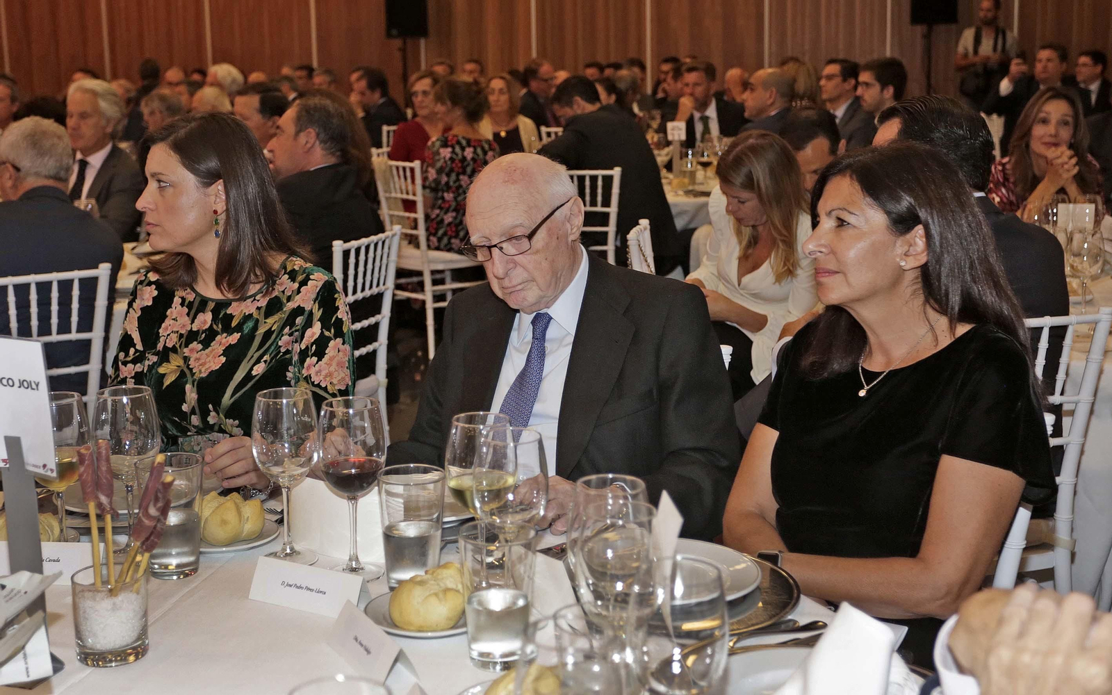 Las imágenes de la entrega del I Premio Federico Joly a Anne Hidalgo