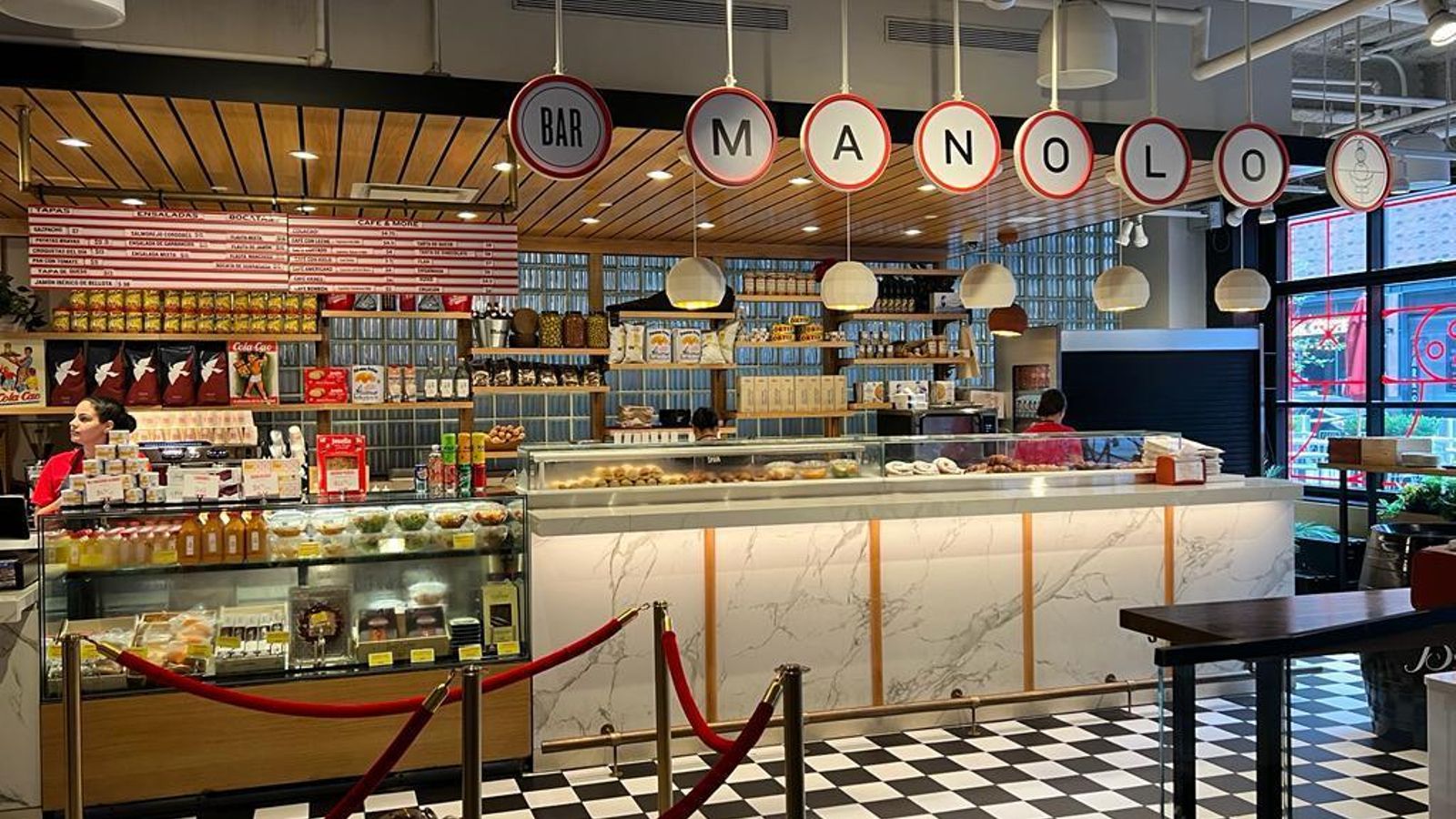 El Bar Manolo de Little Spain