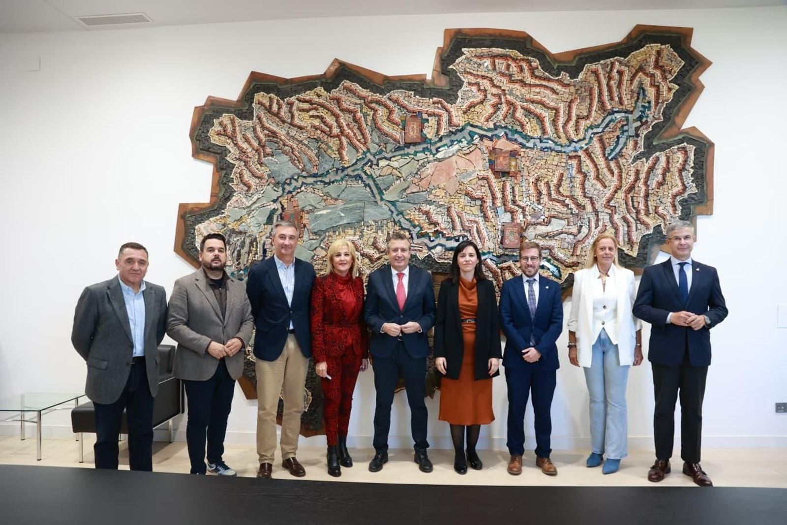 Firma del convenio entre la Confederación Hidrográfica del Guadalquivir y Aljarafesa