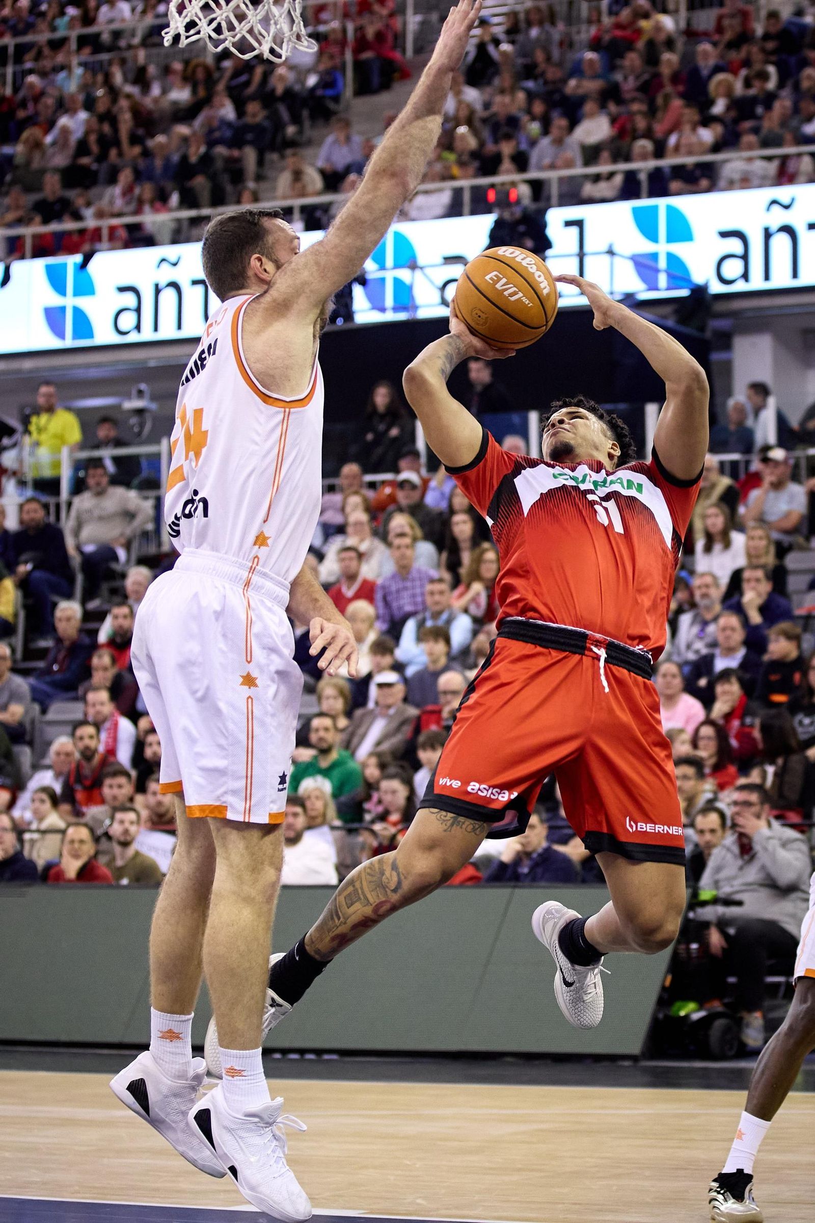 Las mejores imágenes del Covirán Granada-Valencia Basket