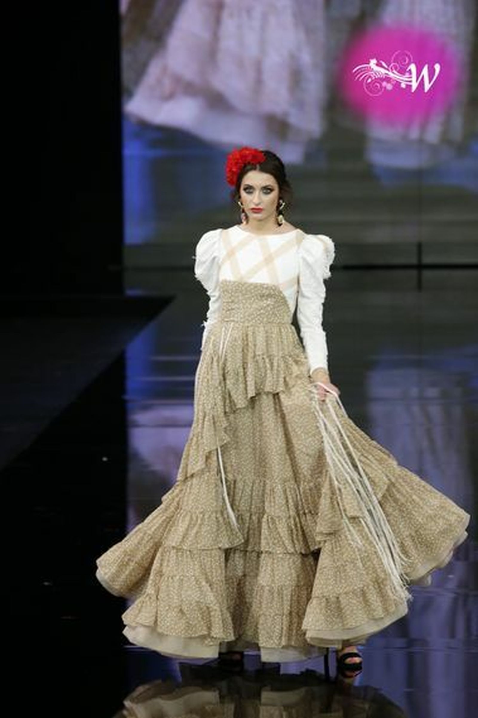 Adelina Infante presenta su colección de flamenca en SIMOF 2020, todas las fotos