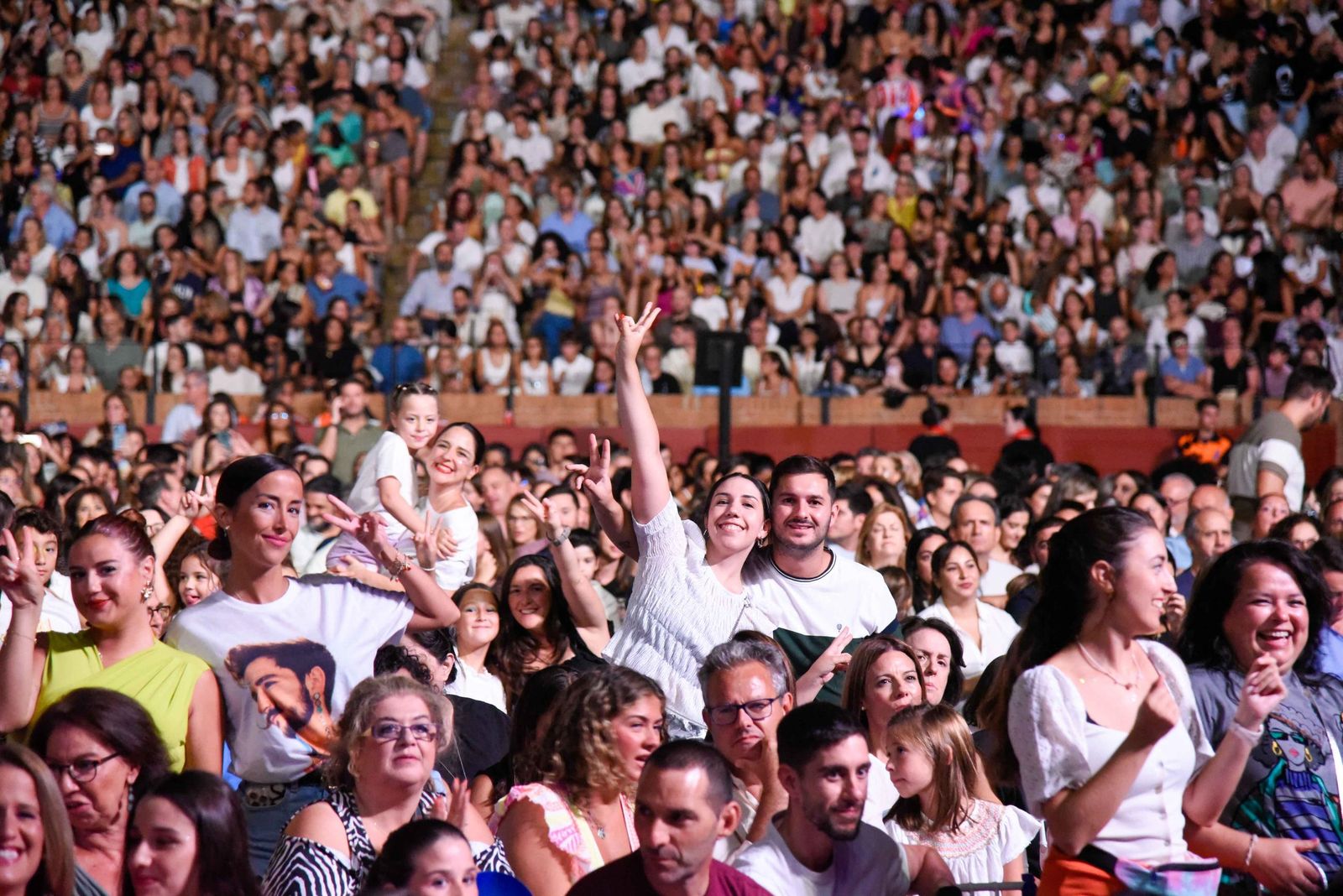 Búscate en el concierto de Camilo en la Maestranza