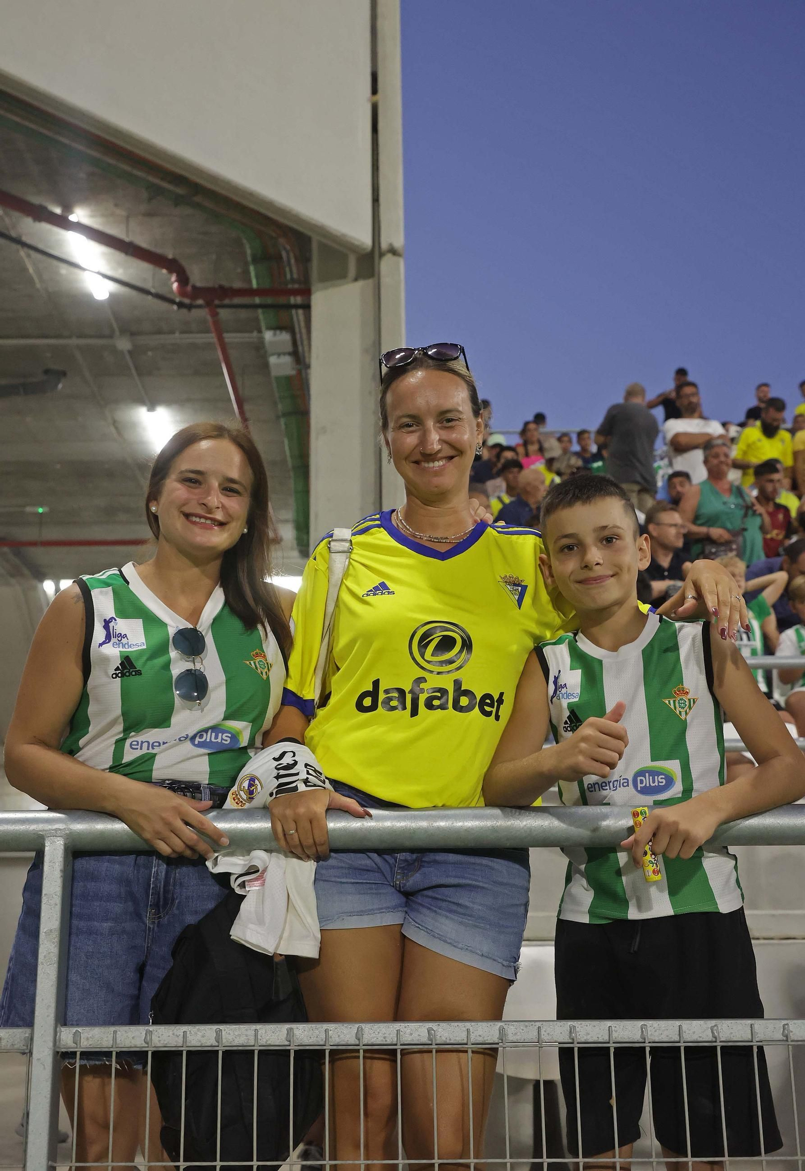 Búscate durante el Betis - Cádiz