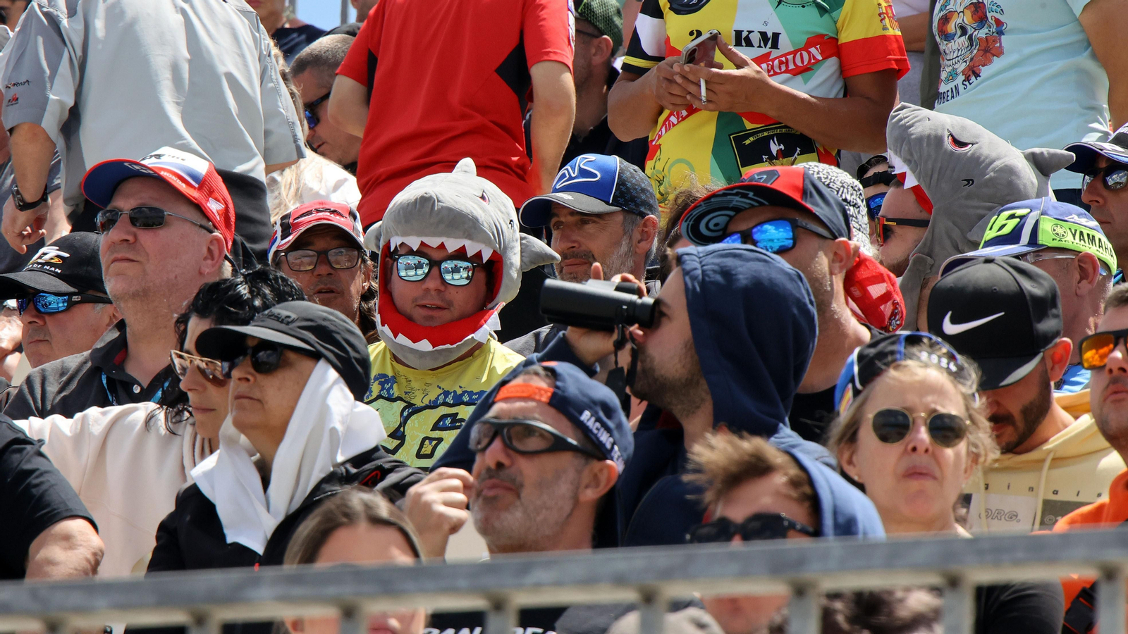Imágenes del gran ambiente el domingo de carreras MotoGP en el Circuito de Jerez