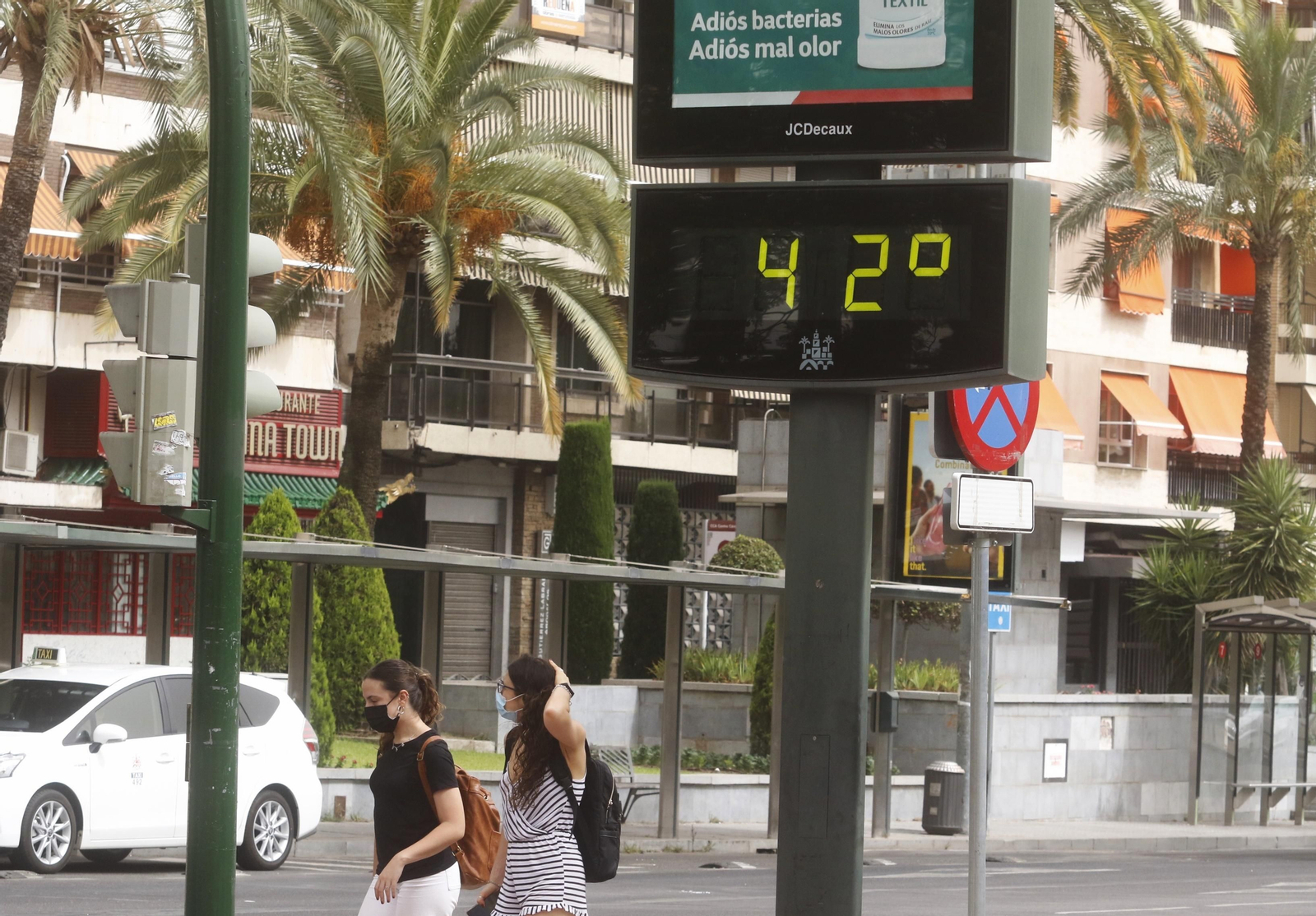 El sofocante domingo de Córdoba, en fotografías
