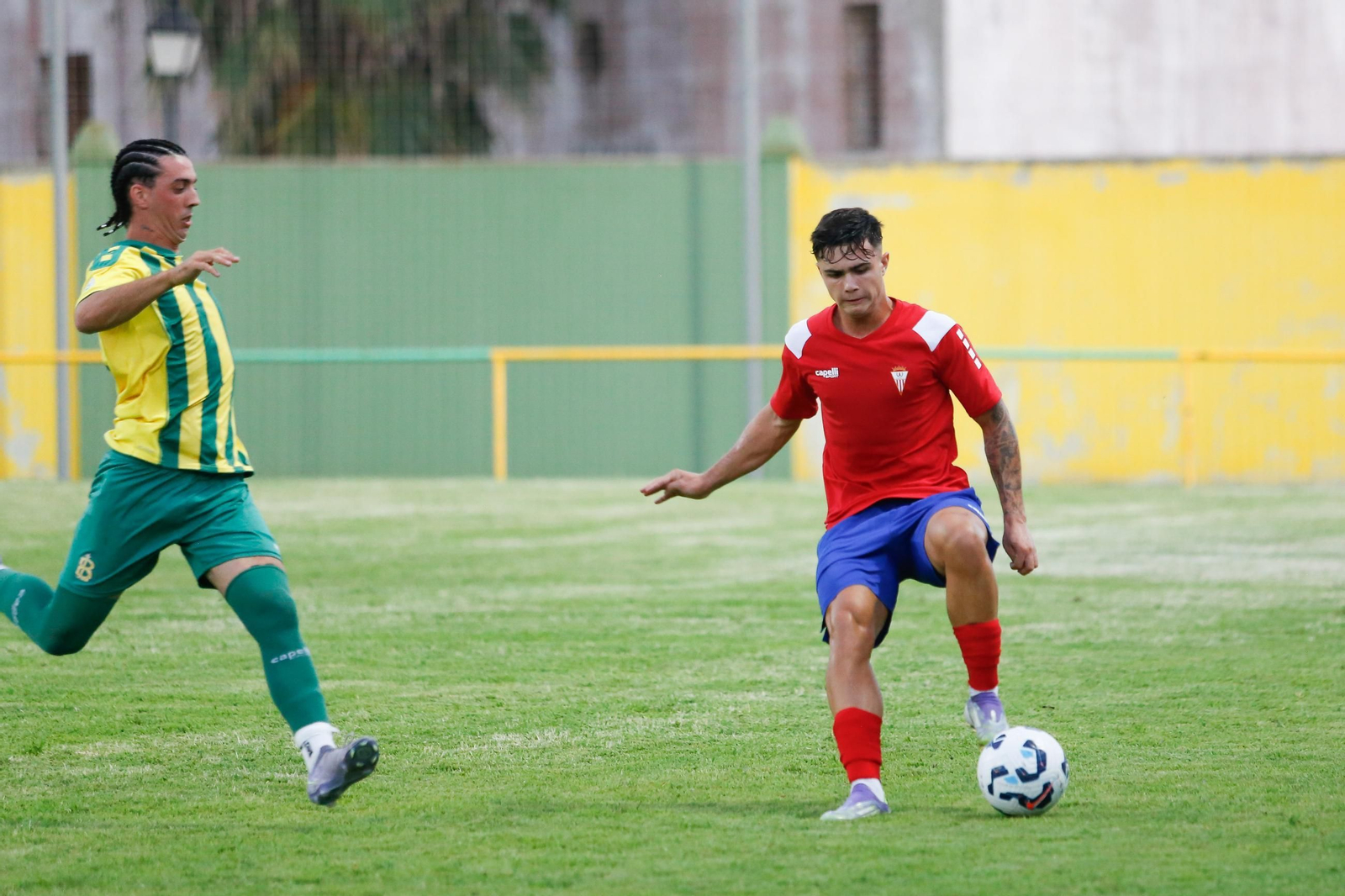 Las fotos del triangular en el estadio Carlos Piña de Los Barrios con el Algeciras CF y el Ceuta B