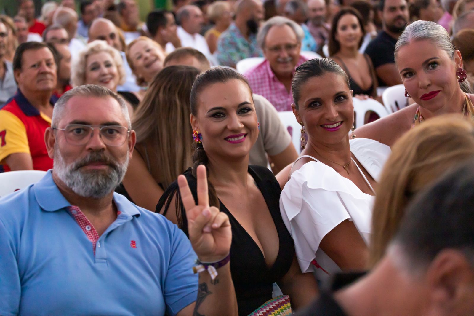 Búscate en el espectáculo del Comandante Lara en el Bahía Sound en San Fernando
