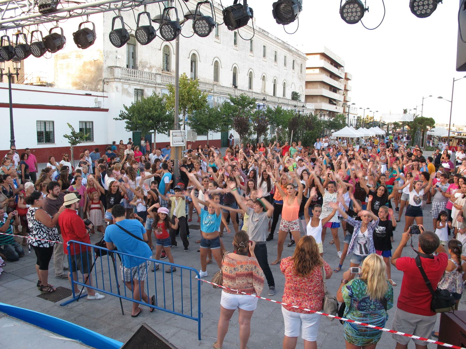 Imagen de un 'flashmob' organizado en ediciones anteriores de El Puerto en Movimiento.