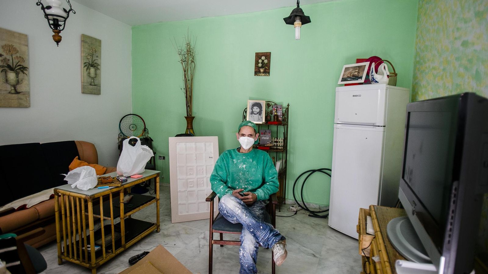 José Joaquín García García 'Nene', en la casa que tiene ocupada.