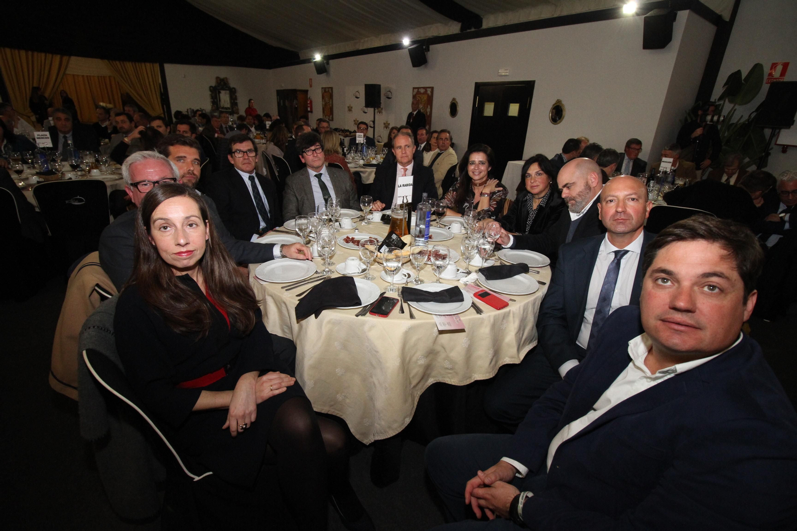 Silvia Gómez, Ignacio González, Rodolfo Hernández, Roque Borrero, Andrés Espuelas, Roger Andrés, Carmen Sacristán, Juana Carrillo, Saúl Fernández, Juan José García y Álvaro Barrera.