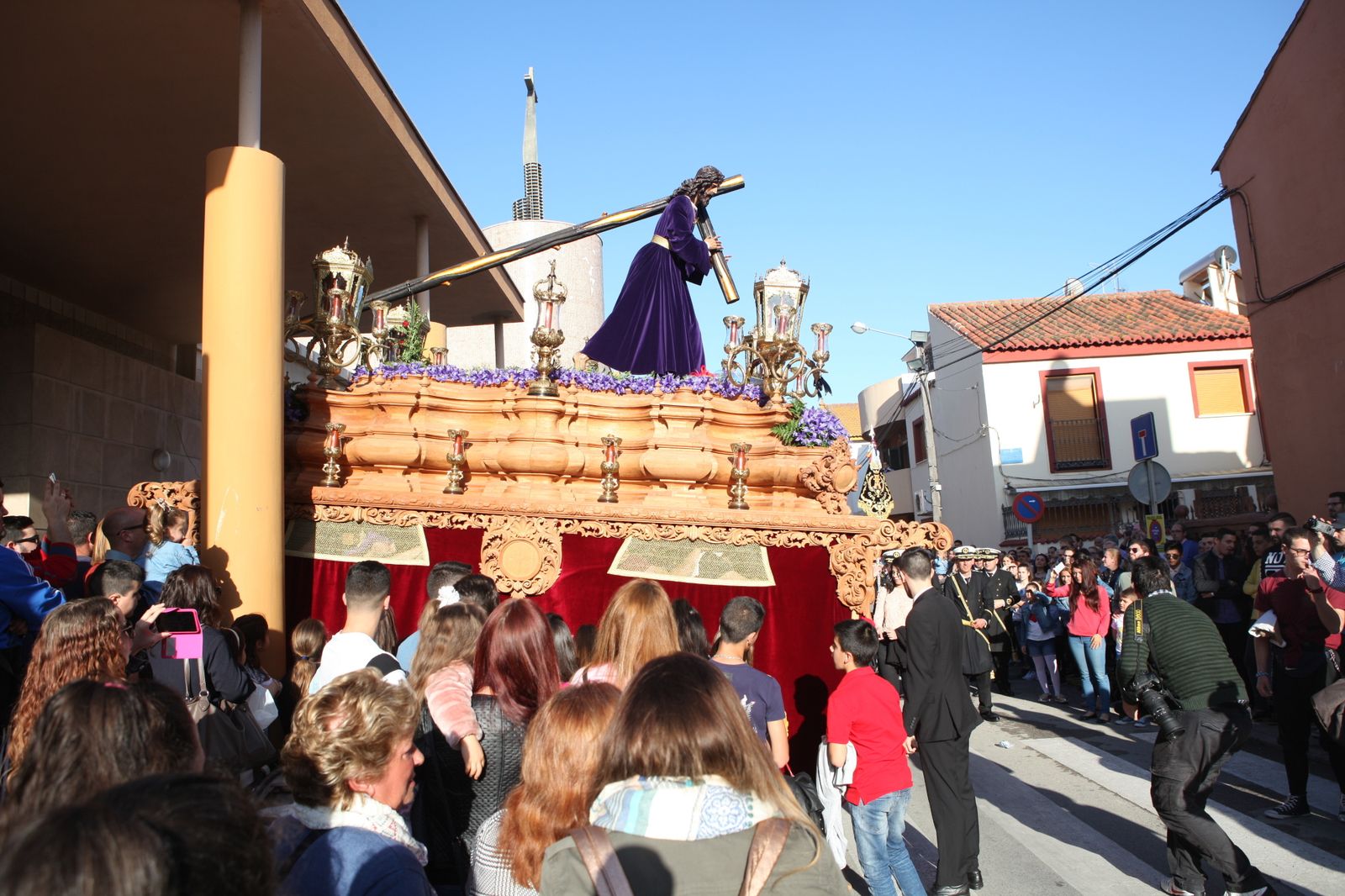 Penas y Dolores, por las calles de La Línea