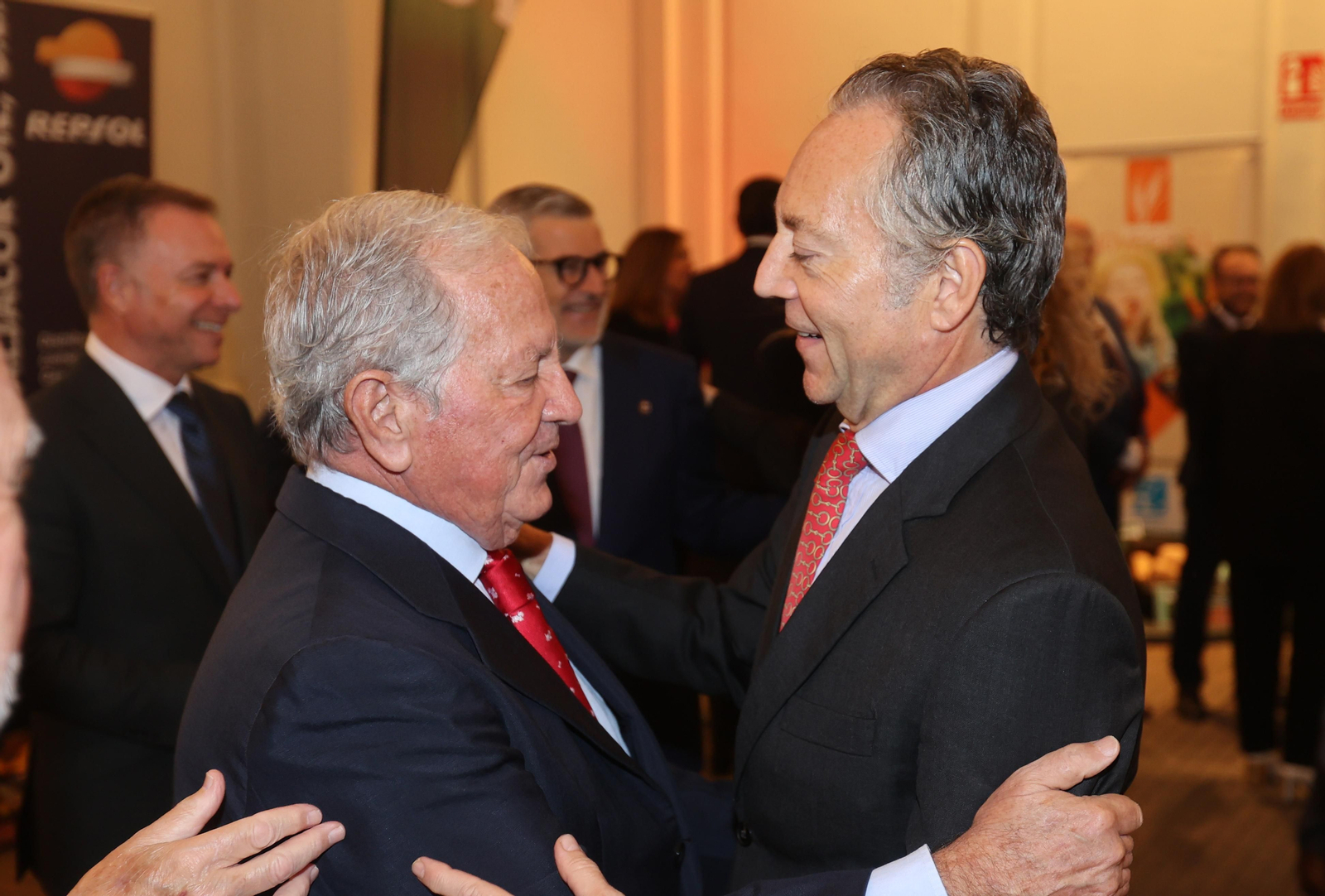 Las mejores imágenes de la entrega del VIII premio agroalimentario Banco Santander a José Gandía