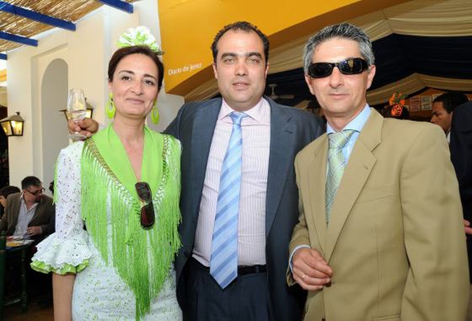 David Fernández, director del Diario, con Rosario Rodríguez, portavoz del PSA y su marido, Manuel Tordesillas.

Foto: Manuel Mateo