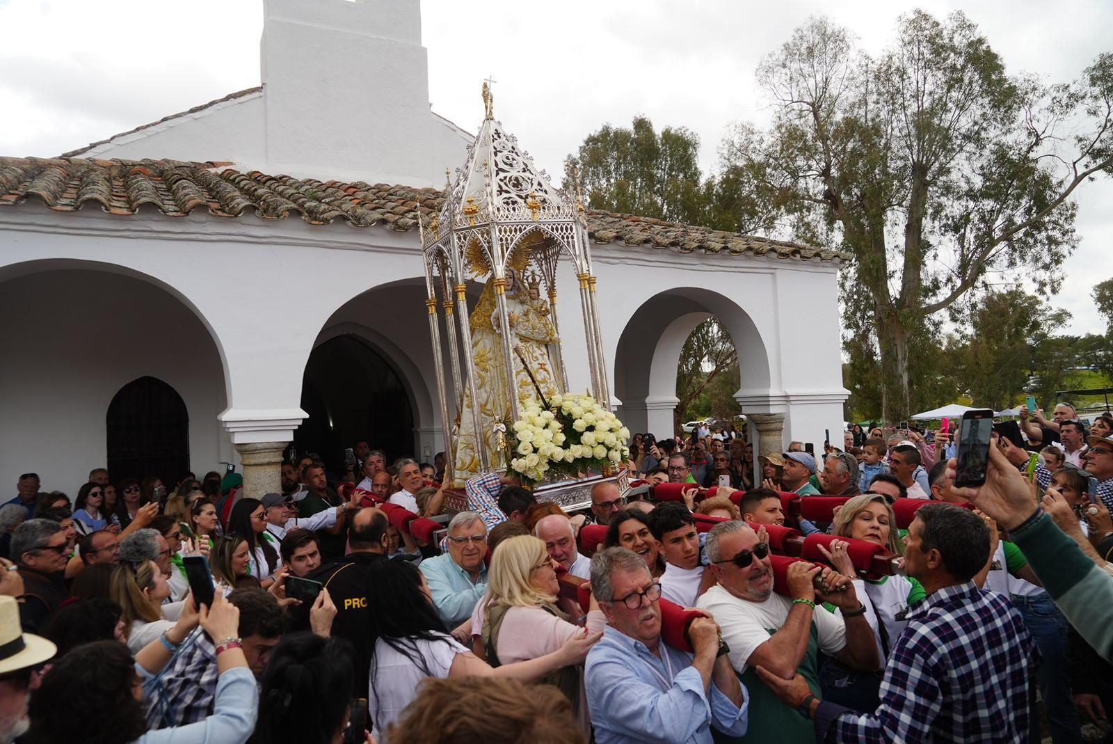 Torrecampo celebra la romería de la Virgen de Veredas, en imágenes