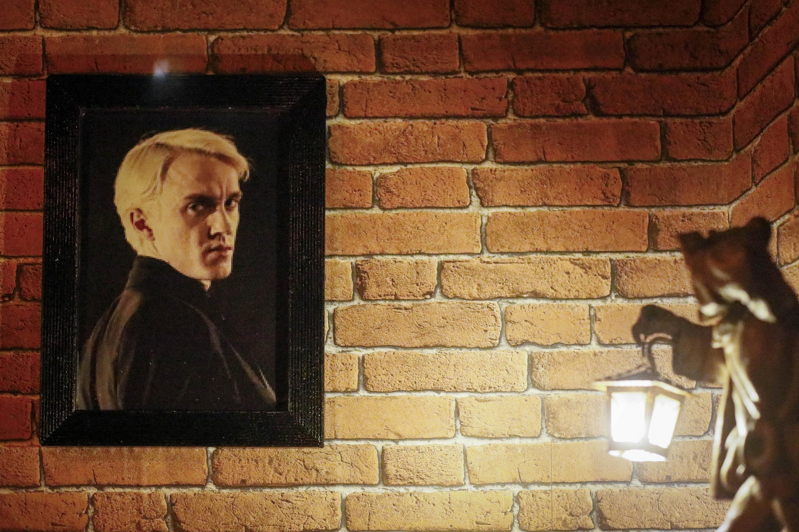 No es lugar para no magos abre en Almería, te lo contamos en imágenes