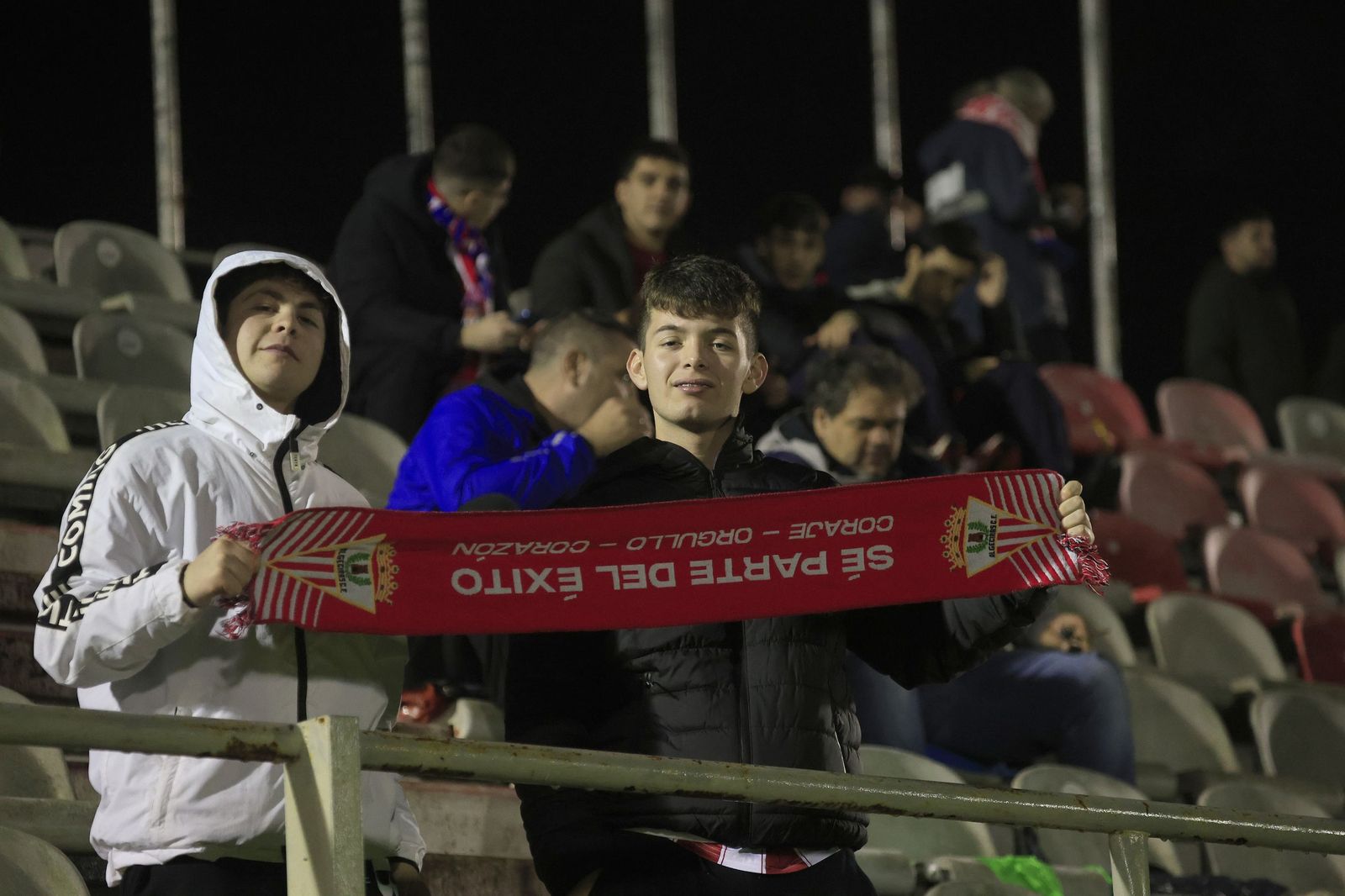 Búscate en el Nuevo Mirador durante el Algeciras - Sevilla Atlético de Primera Federación