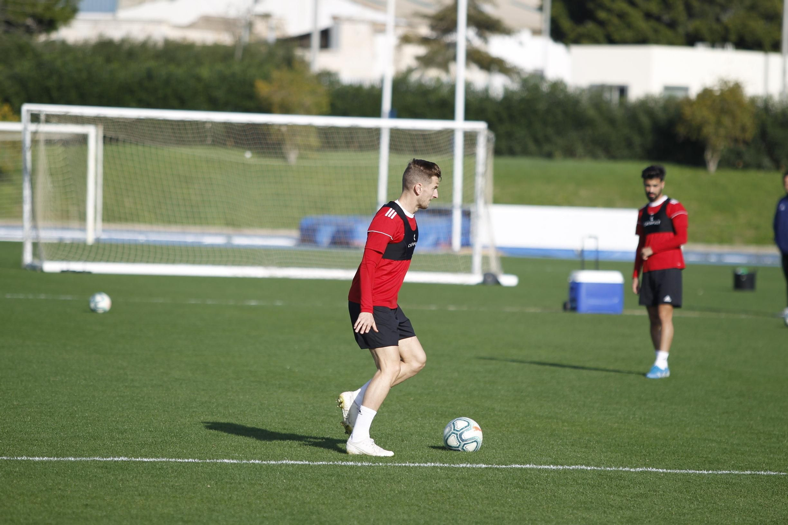 Fotogalería del entrenamiento de la UDA, 6-XII