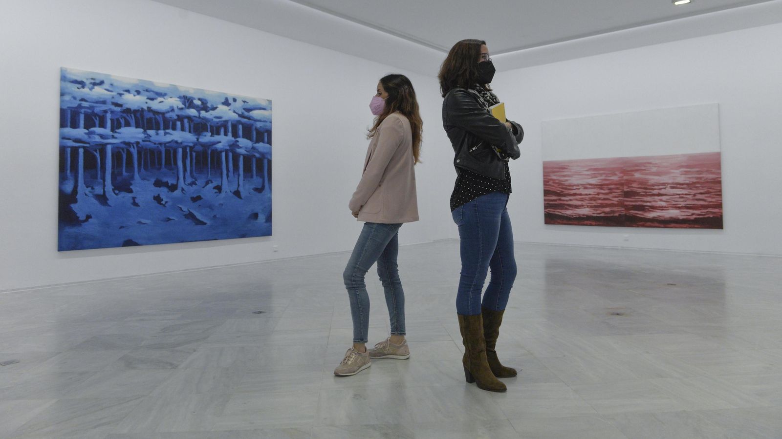 Dos de los monocromos de Salomé del Campo.