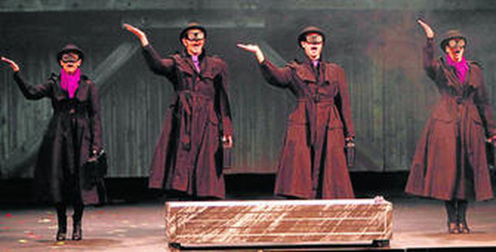 Un momento de la representación Perséfone. Variaciones morteles, en el Gran Teatro Falla el pasado FIT.