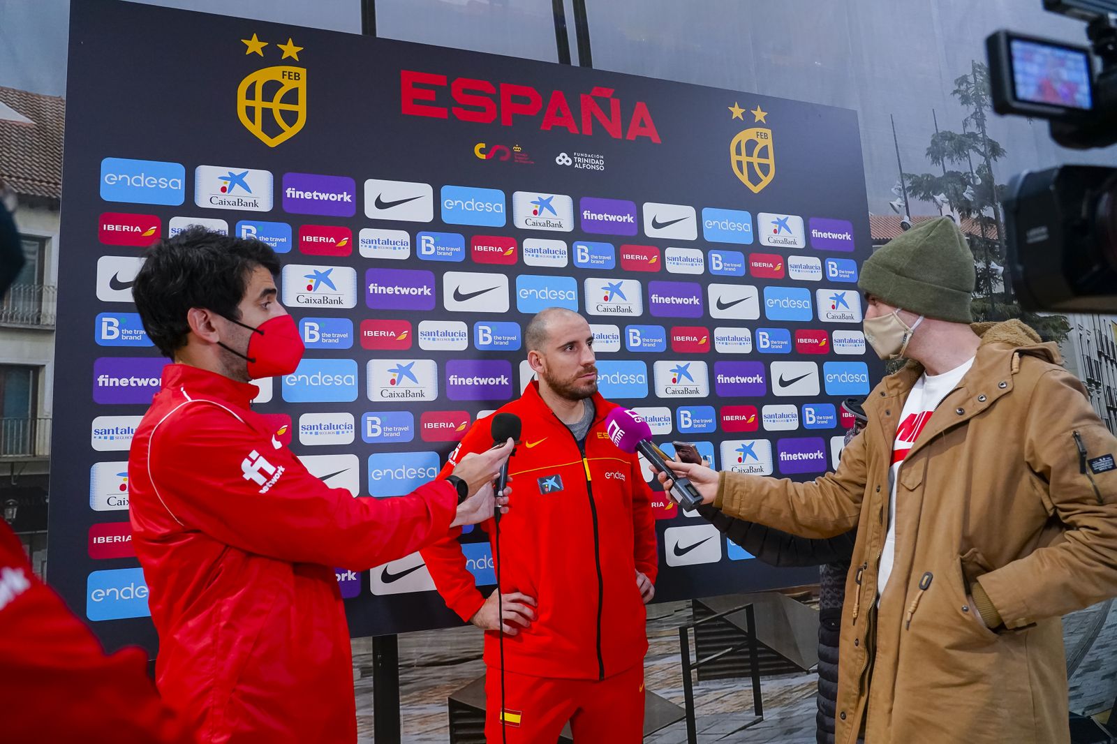 Fotos: Los jugadores del Unicaja ya entrenan con España