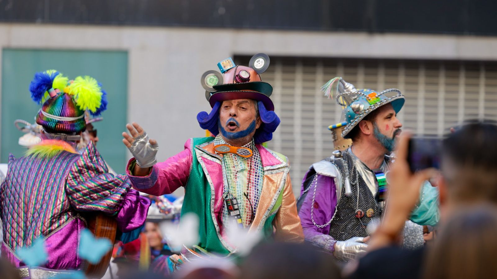 Así vive Cádiz su primer sábado de Carnaval 2025: búscate entre las imágenes del día en la calle