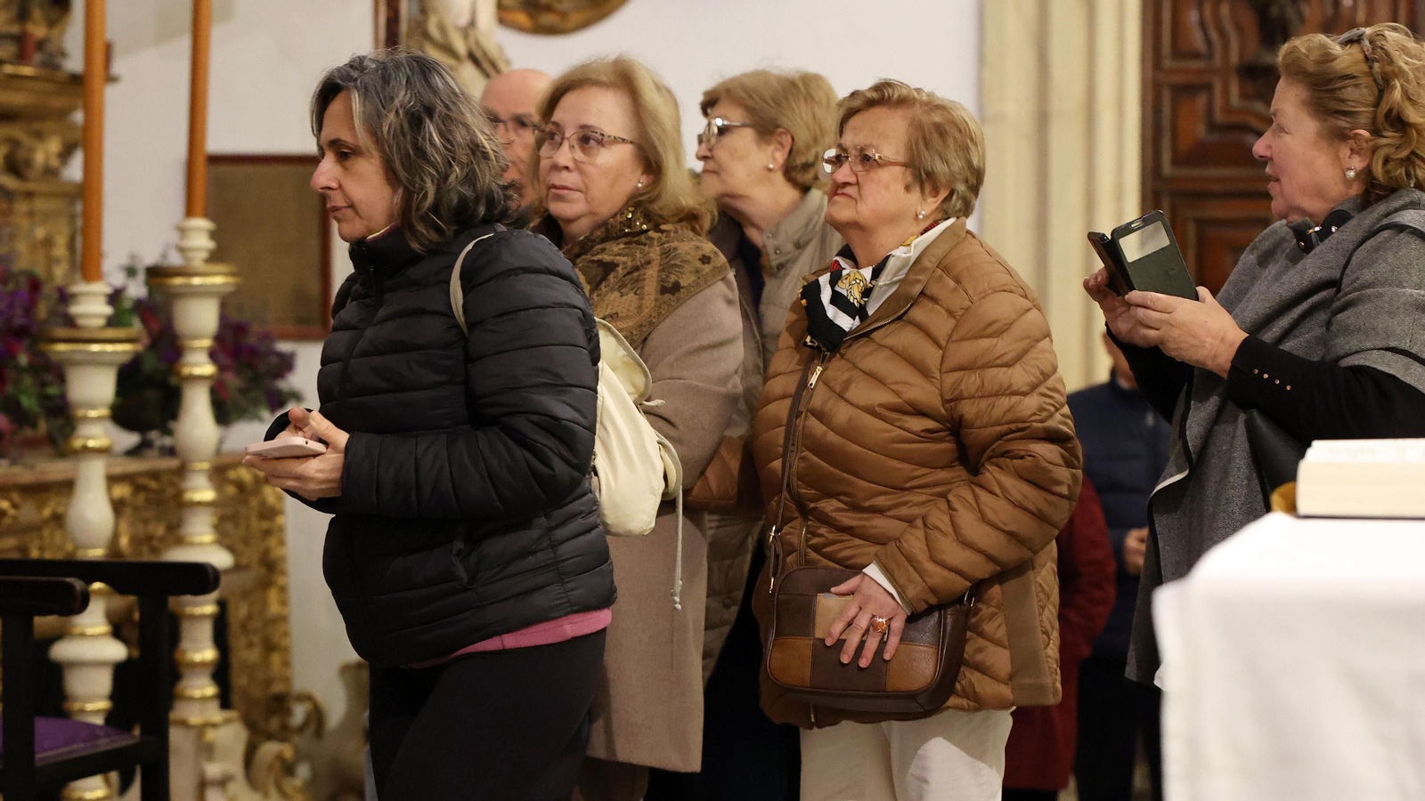 Besapiés y besamanos del primer viernes de marzo de la cuaresma de Jerez