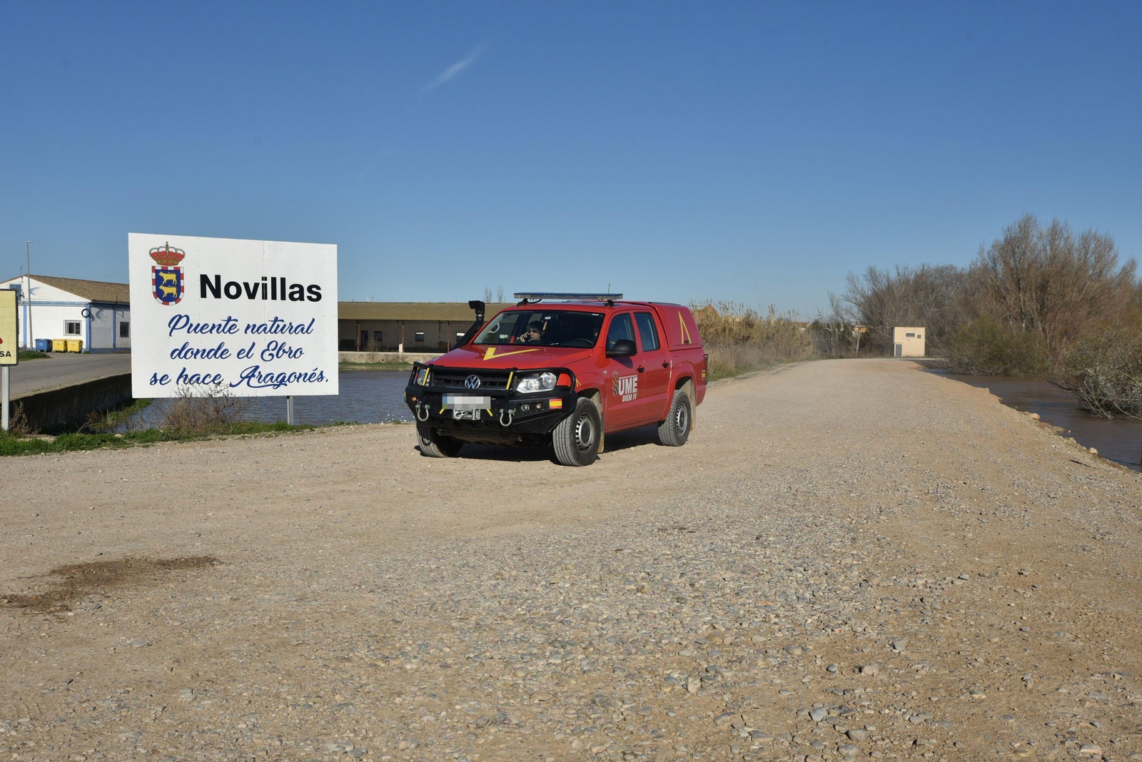 Imágenes de la crecida del río Ebro a su paso por Zaragoza