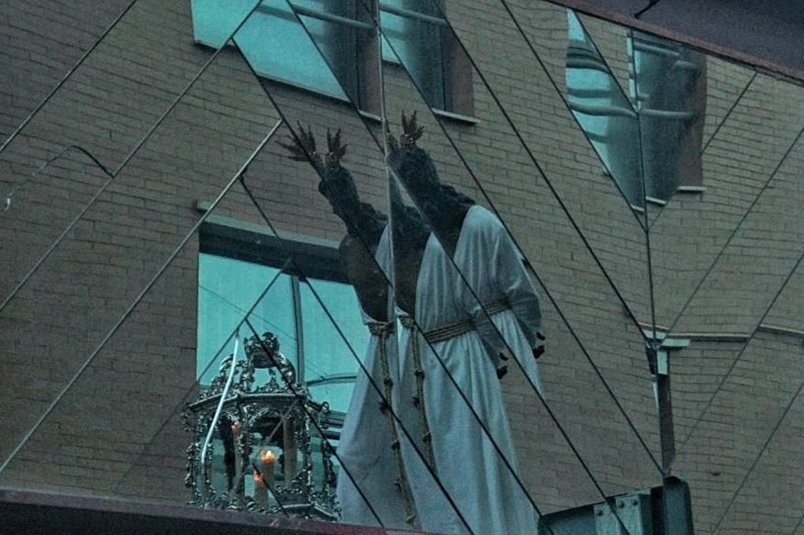 Estrella y Humillación en el Martes Santo en Málaga, en imágenes