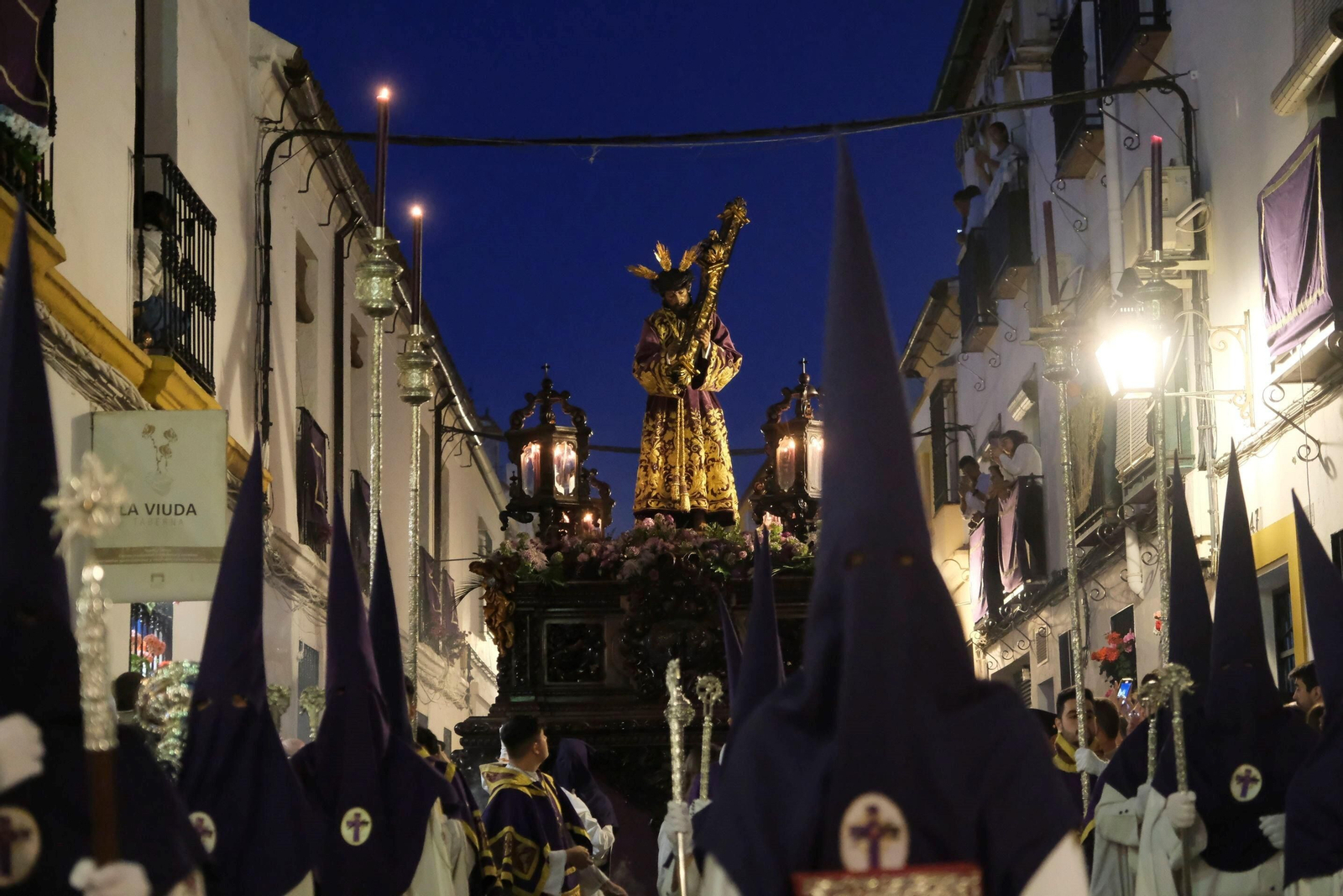 Miércoles Santo en Córdoba: la procesión de la Pasión, en imágenes