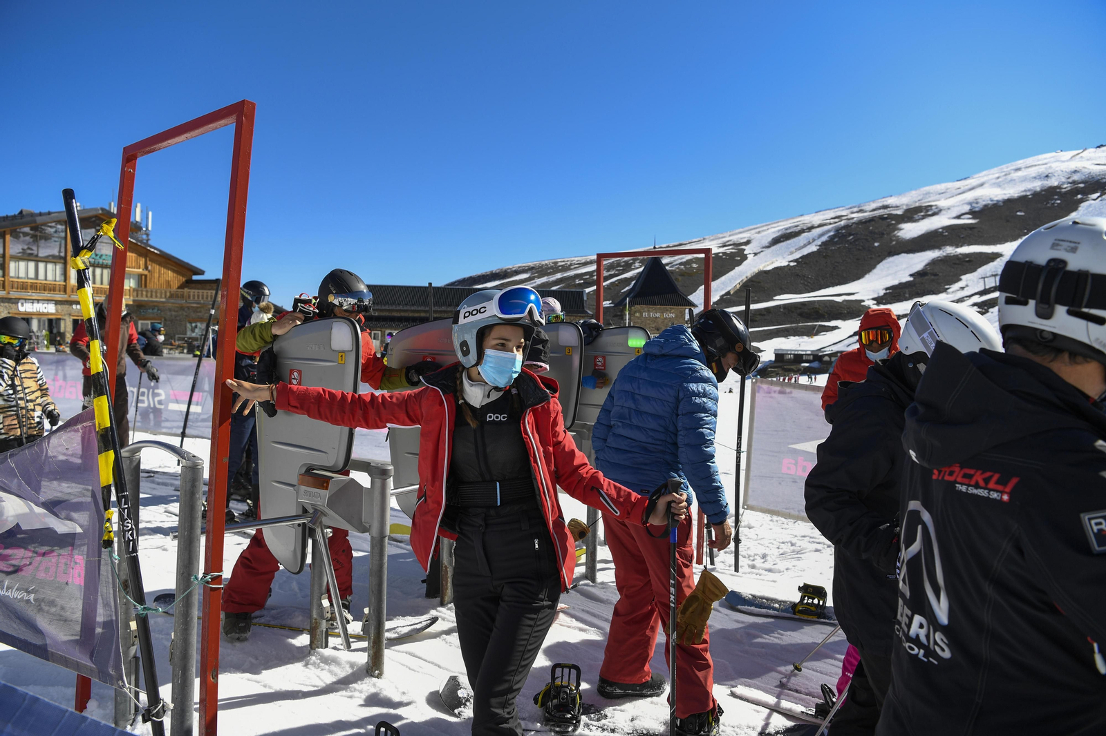 Fotos del último día de esquí en Sierra Nevada