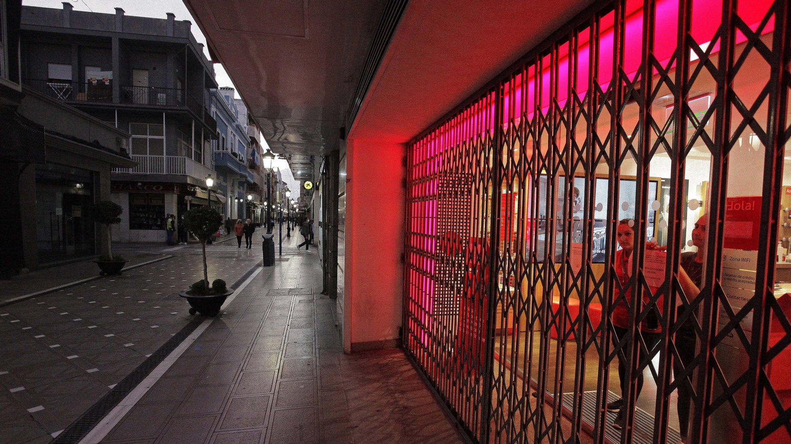 Cierre de bares y comercios en La Línea por el Covid