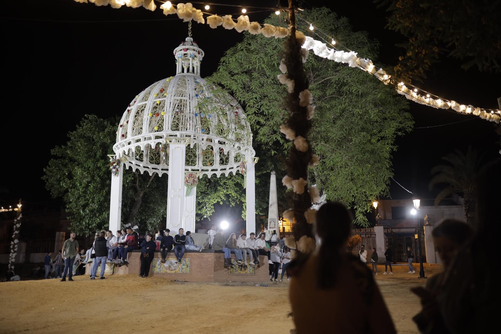 Traslado de la Virgen del Rocio: Emotiva noche desde Almonte al Chaparral, en imágenes