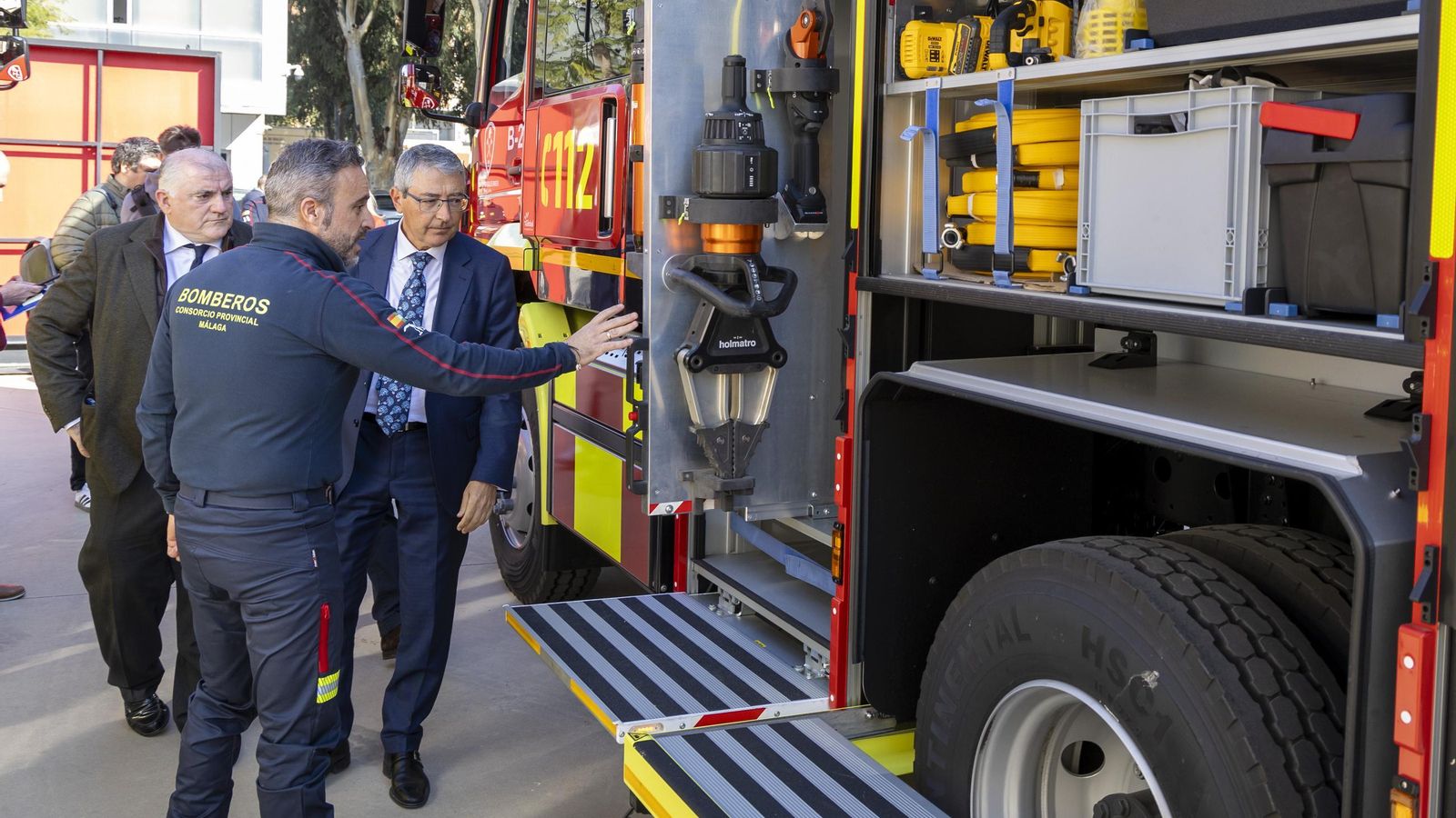 Los tres nuevos camiones del Consorcio Provincial de Bomberos Los tres nuevos camiones del Consorcio Provincial de Bomberos