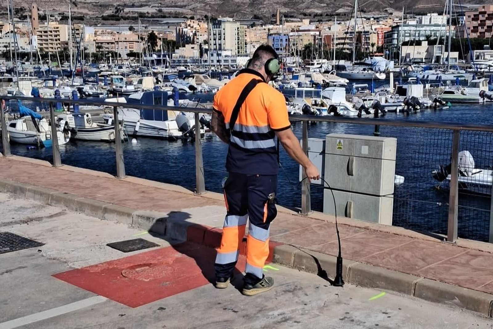 Hidralia ha detectado y reparado 1.500 fugas de agua en los últimos dos años.