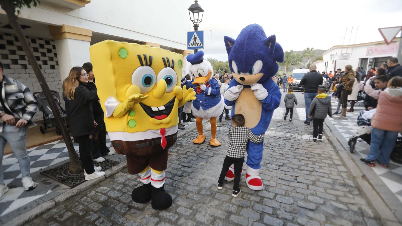 Animación en la cabalgata de Reyes Magos en San Roque.