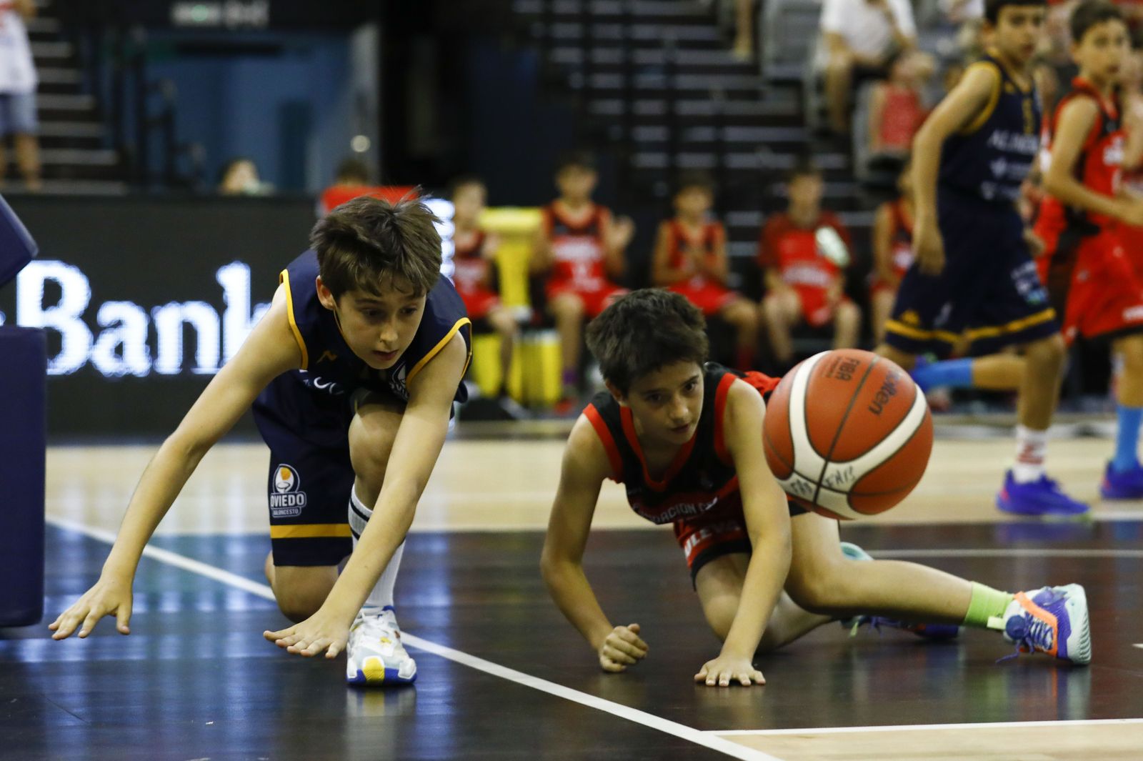 Encuéntrate en el partido de minibasket del Fundación CB Granada