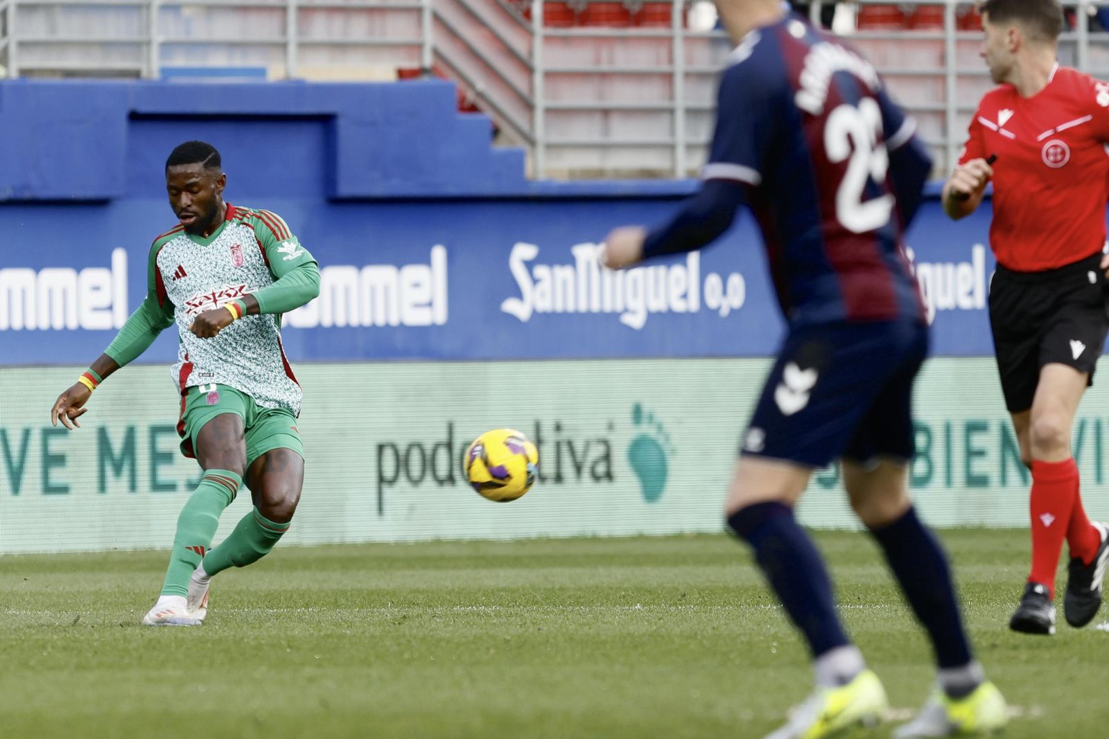 Las mejores imágenes del Eibar-Granada