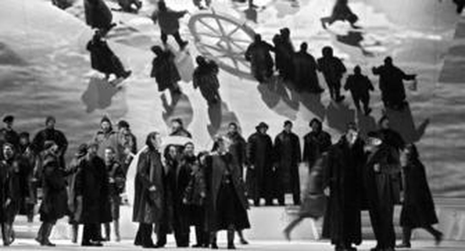 Representación de la ópera 'El holandés errante', el pasado mes en el Teatro de la Maestranza de Sevilla.