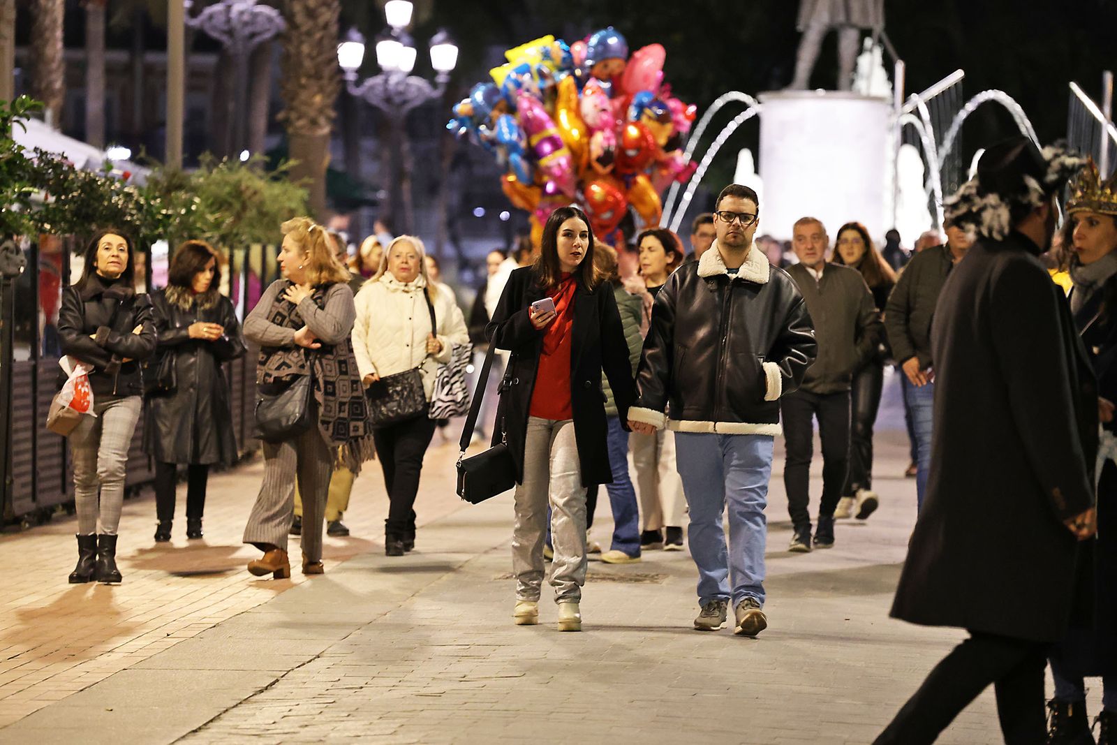 Imágenes del entierro del choco por las calles de Huelva