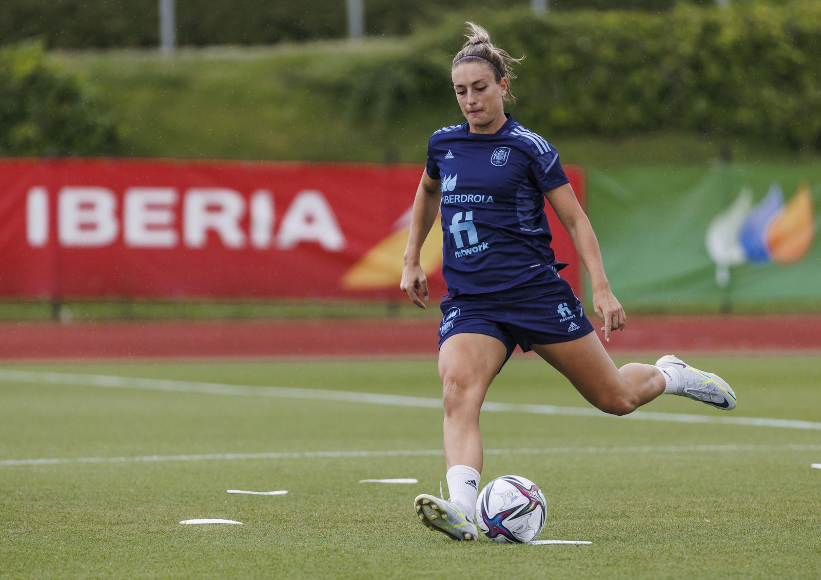 Alexia Putellas, durante un entrenamiento con la selección española