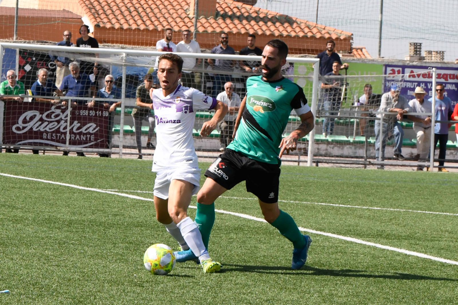El conjunto metropolitano señala que ha perdido recursos económicos por ser filial del Granada CF.