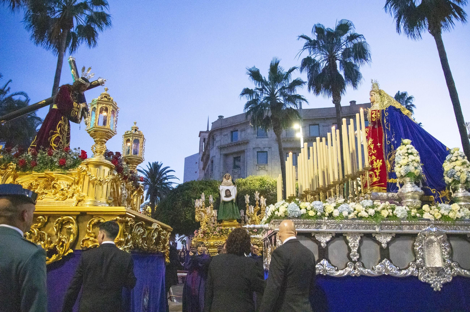 Encuentro en la Semana Santa de Almería 2025
