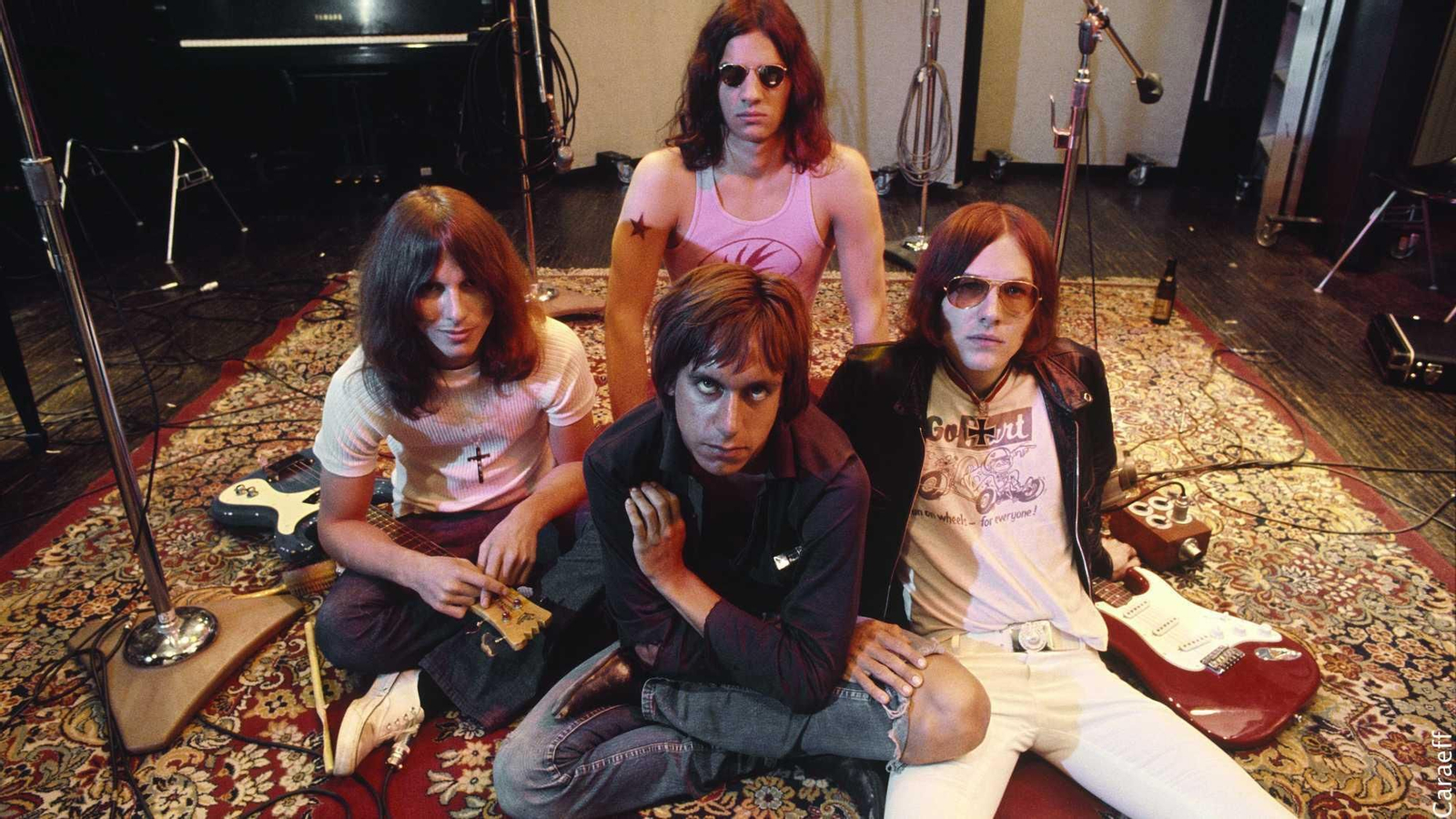 The Stooges, en una imagen de principios de los años 70 recogida en 'Gimme Danger', con Iggy Pop en el centro.
